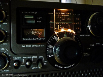 sony-icf-5900_03-600