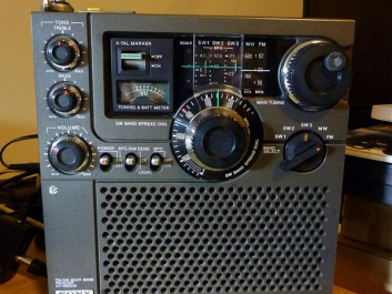 sony-icf-5900_01-600