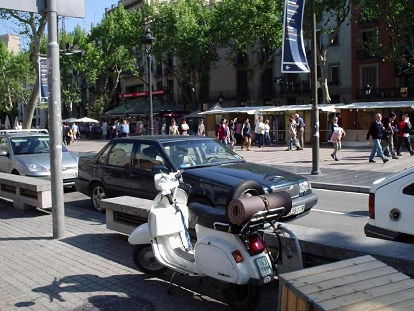 vespa pk50 barcelona rambla