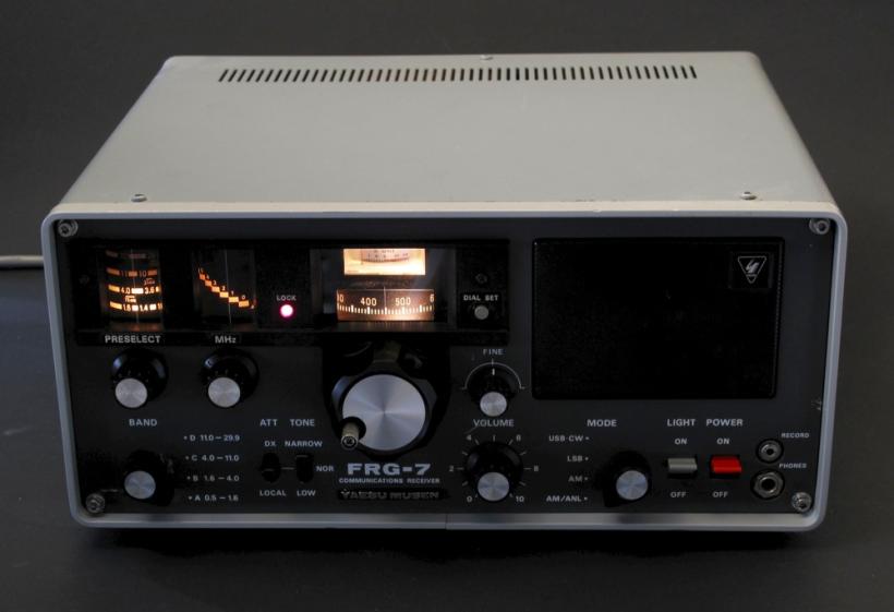 yaesu frg-7 beleuchtung